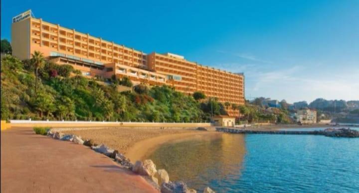 Espectacular Apartamento En Primera Linea De Playa Бенальмадена Экстерьер фото